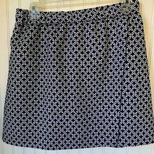 Crown & Ivy (Small) Navy Blue & White Skort; Elastic Waistband w/Navy shorts